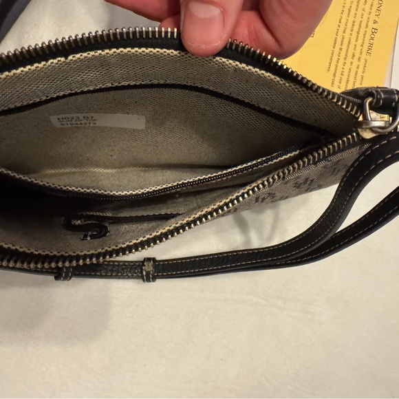 NWT Dooney & Bourke Mini Black and Gray Canvas Women's Clutch Bag Purse - Picture 8 of 10